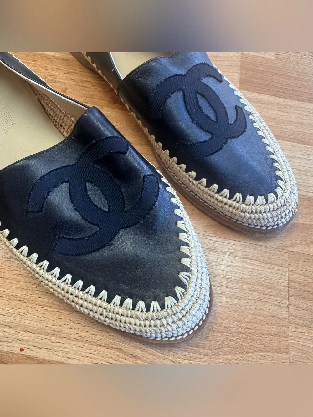 Chanel black lamb leather espadrilles interlocking logo loafers size 41/10-10.5
